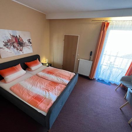 Hotelpension Am Thermalbad Бад-Нендорф Экстерьер фото